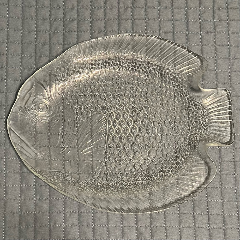 Vintage ARCOROC France Clear Glass Fish Textured Serving Platter